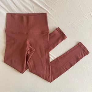 Avocado Rosewood Fire Leggings